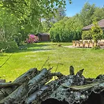 Vakantiehuis In With Sauna *