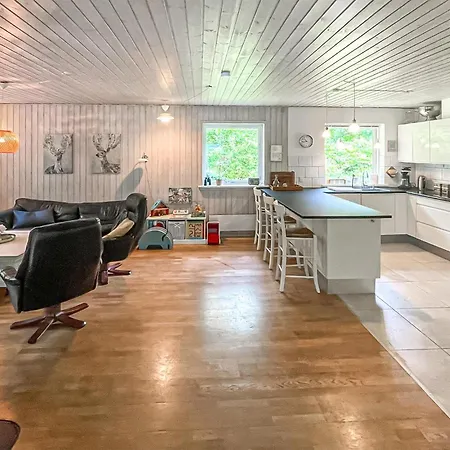 In With Sauna * Højby